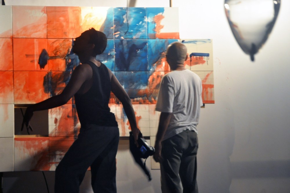 Wowo, vidéo et Kokok P Sancoko, peinture 